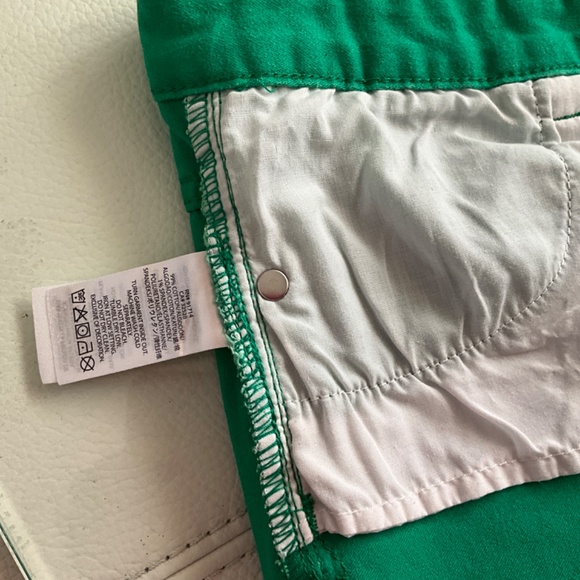 Armani Exchmge   ( AX) spring green cuff short shorts ♥️♥️ - Picture 12 of 12